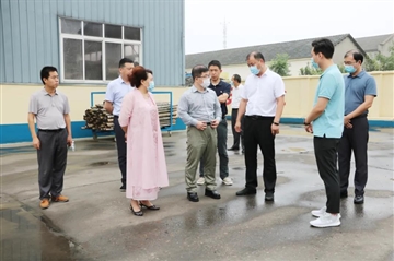 网库集团高管与荆州区委向导考察天地壹号娱乐新质料集团